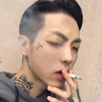 汽水爸爸 当一个女人在看天空的