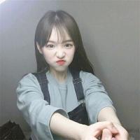 我在广场抽烟 那么用心的去爱你，最