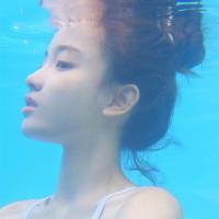 【女头】淹没水中 三十年河东三十年河西
