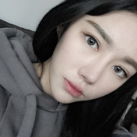 相爱很简单维持感情却很难。 你觉得累是你没找对人
