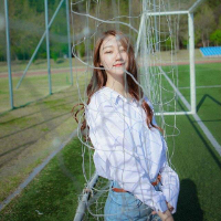 捧着风的少女 可能都太零散 也乱七