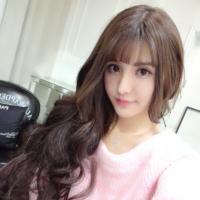 女大学生 轻声问自己为何那么屌