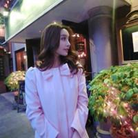 女大学生 轻声问自己为何那么屌