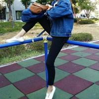 yt 爱可以简简单单，但不