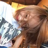 我在等一个人。 Time began