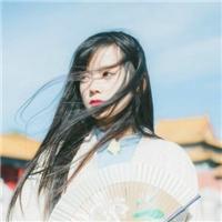 别羡慕 那是别人的地老天荒 “爱我你怕了吗？眼泪