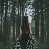 别羡慕 那是别人的地老天荒 “爱我你怕了吗？眼泪