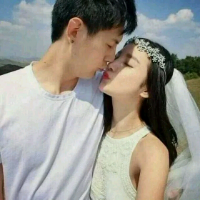 最后一对情头不会让你们失望的。 每个女孩都想有个男神