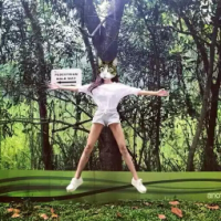 木木木木兮 她是一枝独秀一腔热血
