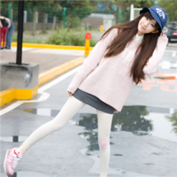 cute 她忧伤而美丽的面容，