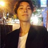 他爱的 我有病别轻易太靠近。