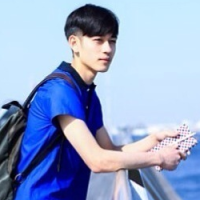 黎 看时间不是为了起床，
