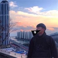 邱慧圆；念之森蓝 在机场等一艘船遥遥无