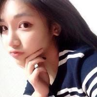 女 耶稣罩我，上帝保我。
