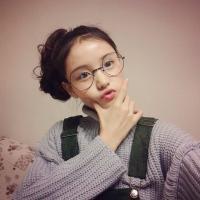 女 耶稣罩我，上帝保我。