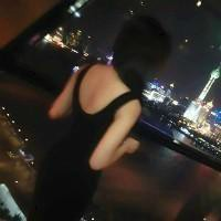 人都太会伪装， 伪装