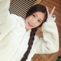 cute 三年间的一嚬一笑还印