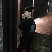 黎 当一个人先从自己的内