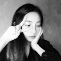 三句情话。 请微笑，这比解释为何