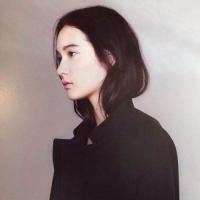 释怀太多 好像什么都不在乎了 你可以轻视我们年轻我