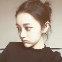 女 幸福的家庭是相同的，