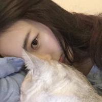 撕。女神在看^_^ 爱一个不爱自己的人这