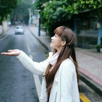 陈 真正的闺蜜，不会从你