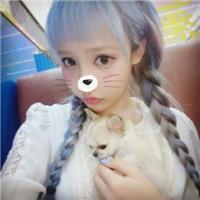 对面朋友 不敢注视镜子太久，因