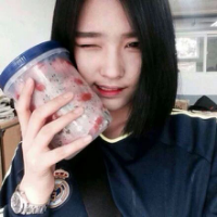 短发 不知道闺蜜现在爱吃什