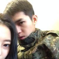 执笔写情书 # He misses