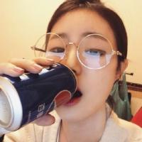 精选女头 宁愿孤独，也不愿让任