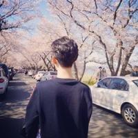 丰大嘚瑟i 无履踪迹，不觉忘怎堪