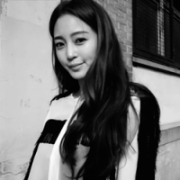 女孩の 以心脏暂停跳动的时间