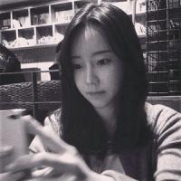 女孩の 以心脏暂停跳动的时间