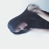 qhy撕 No one eve