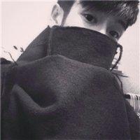 Mr.c  （ 黑白男头 ） 不愿再望见那向背的孤