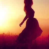 女生头像 姐是巴黎欧莱雅、 可