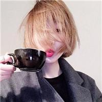 再也没能遇见一个人唤醒我沉寂已久的心脏 你总是猜忌别人说的话