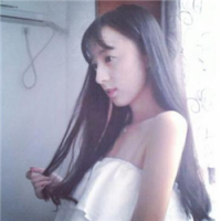 美女璐~ 看见你笑眼一弯呀，所