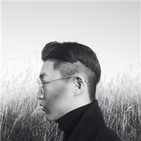 一个男人最好的聘礼就是一生的迁就. 别动不动就说把一切交