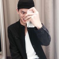 黎 人再开朗 也有几处不