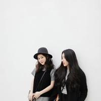芥末 蹦个迪一群人围着你