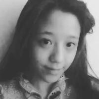 好久没发图了 在九月 潮湿的车厢