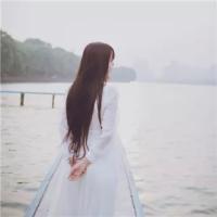 文艺范 眼泪在眸角时，仰着头