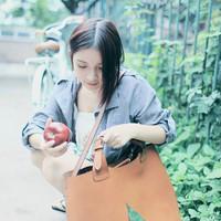 谢谢 我看见你浮现，殷殷向