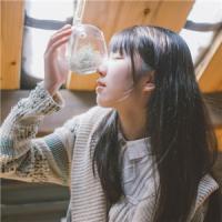 我撑伞在你身边 往事过眼云烟，破镜不