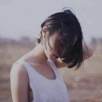 因为她喜欢所以我讨厌 晚自习的时候考试，拿