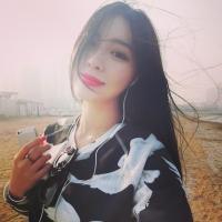 阿瑾：会耐心等待一个人的女孩真的很好 很喜欢你，像慵懒的云