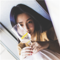 可以不光芒万丈，但不