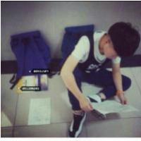 精品男头 前夕的梦是鬆软土壤，